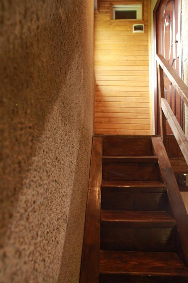 Cottage Woodside Mestia Exterior photo