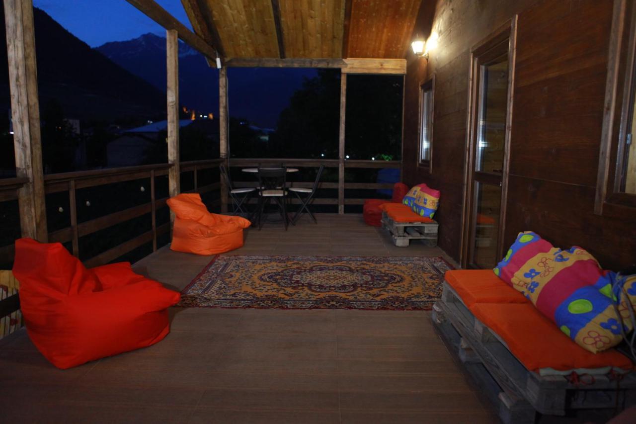 Cottage Woodside Mestia Exterior photo